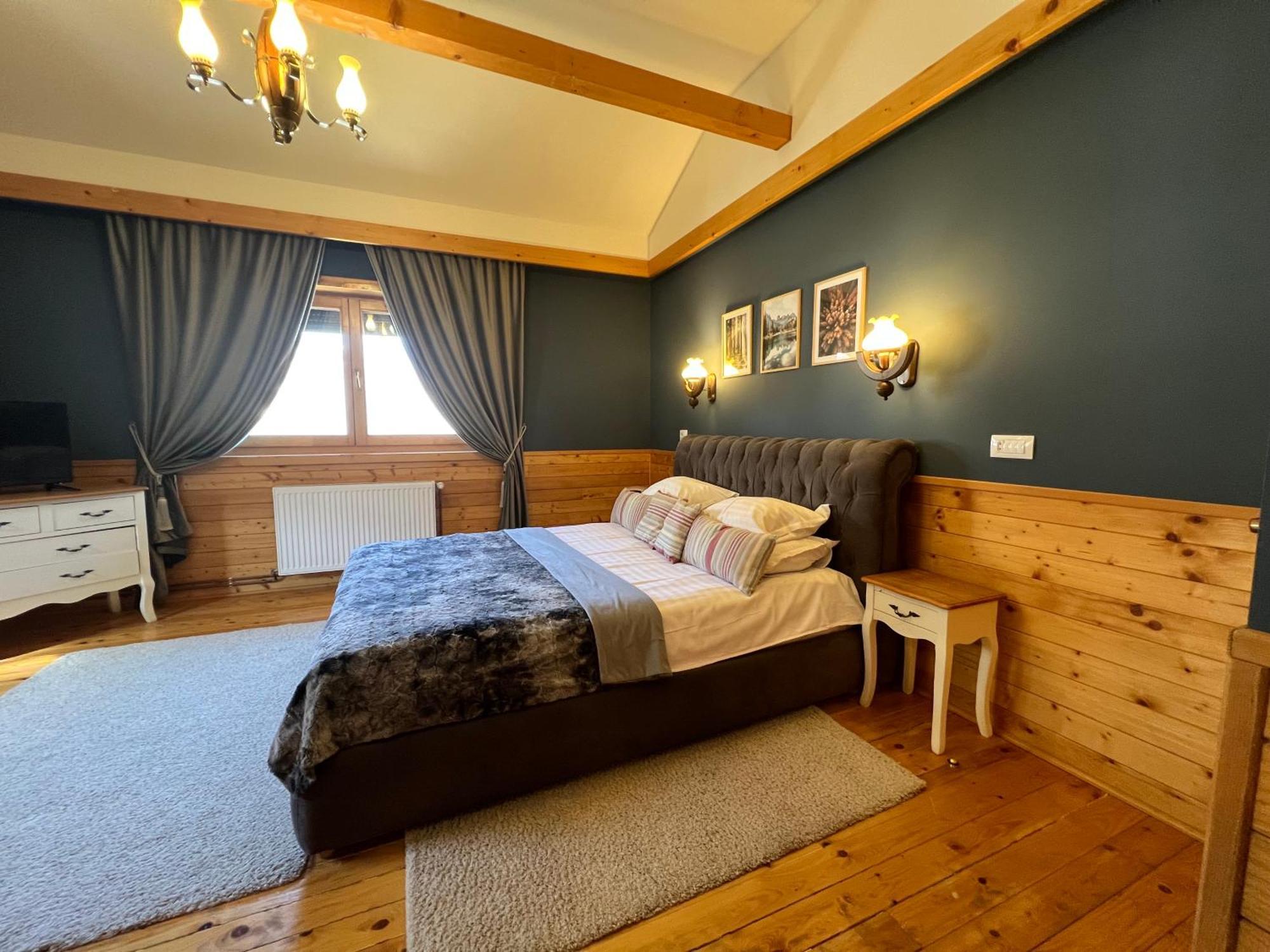 Carpathian Log Home Bran  Exterior photo